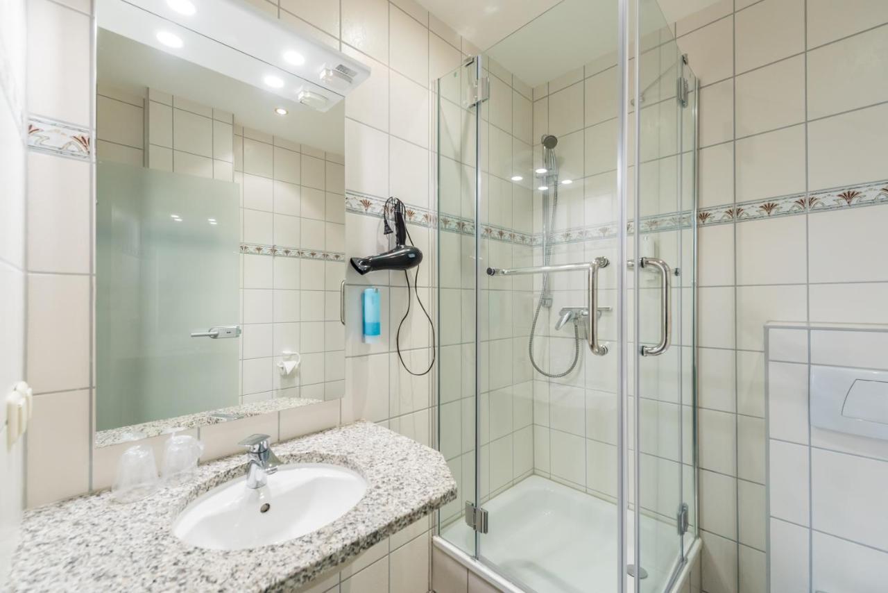 Hotel Koenigslinie Sassnitz Luaran gambar